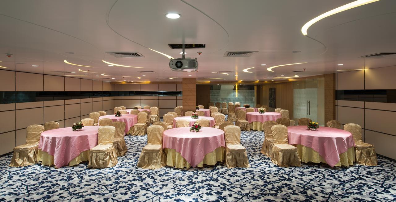 Hotel Atishay Μποπάλ Εξωτερικό φωτογραφία