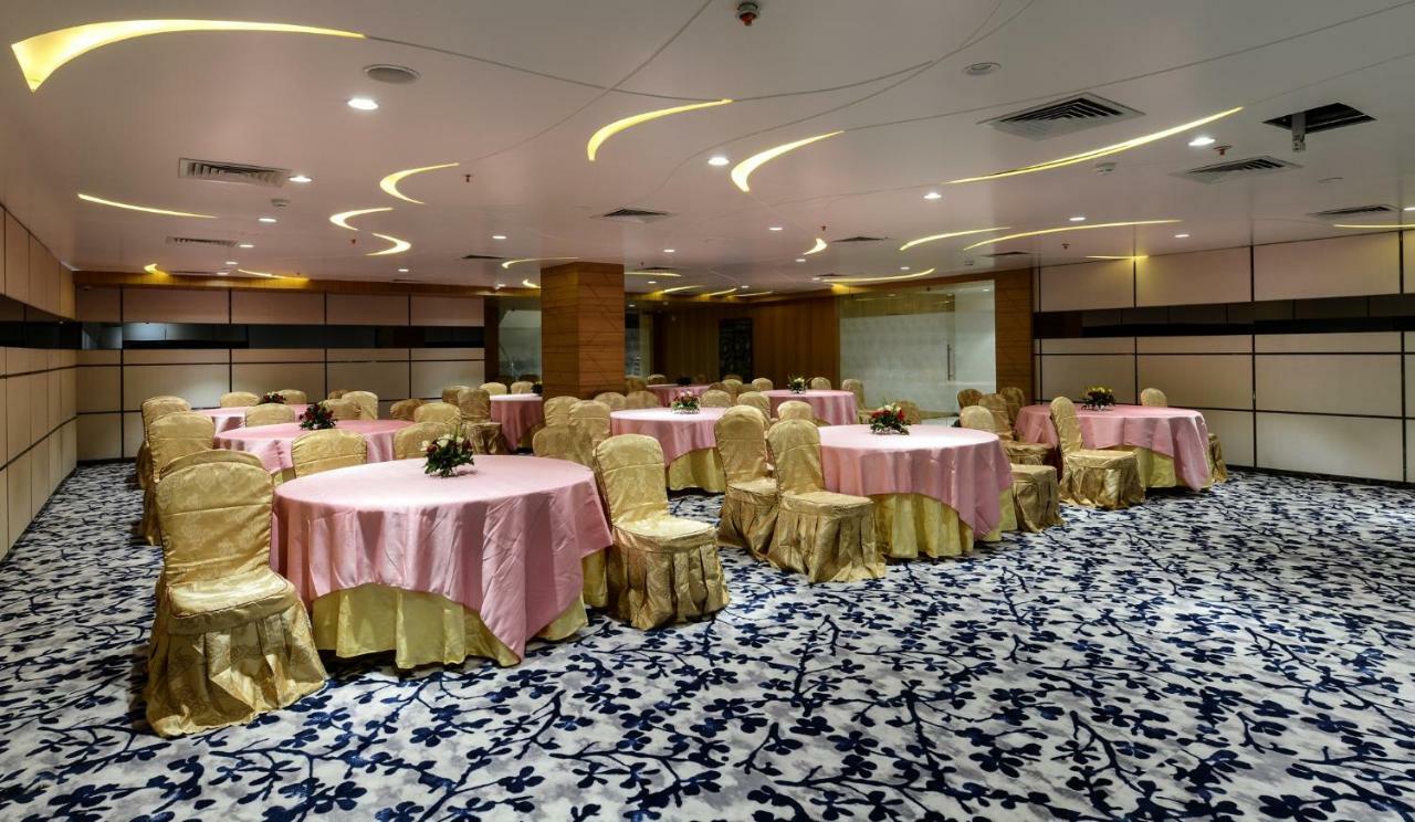 Hotel Atishay Μποπάλ Εξωτερικό φωτογραφία